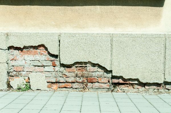 Cost of Foundation Damage Repair in Longwood